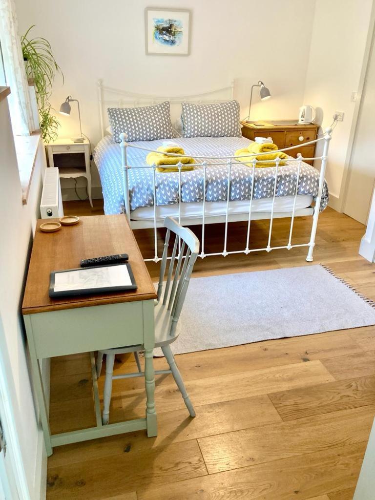 Westbury Cross House Bed & Breakfast Esterno foto
