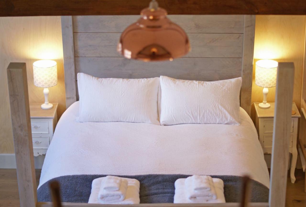 Westbury Cross House Bed & Breakfast Esterno foto